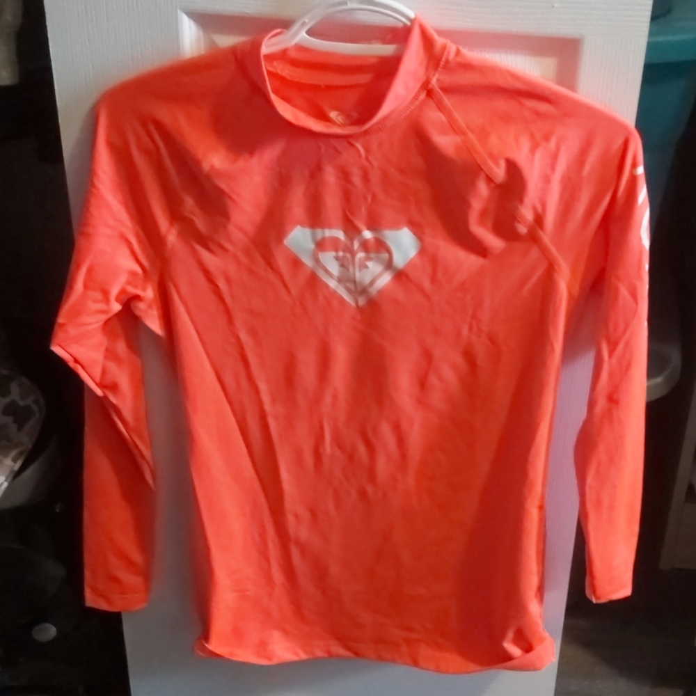Roxy rashgaurd